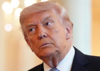 Donald Trump i prerë: Ngushtica e Hormuzit është tërësisht nën kontrollin tonë -
