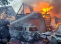 VIDEO/ Rusia bombardon me dronë Ukrainën, vriten nëna dhe djali 9 vjeç, plagosen 4 anëtarët e tjerë të familjes! Reagon Zelensky