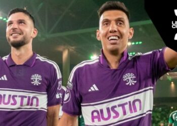 Uzuni kualifikon skuadrën në çerekfinalet e turneut prestigjioz, trajneri i Austin e vlerëson: Luan me zjarr dhe pasion!