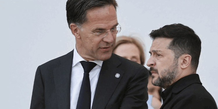 Zelensky i kërkon NATO-s më shumë ndihmë me mbrojtjen ajrore -