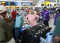 Bllokohen fluturimet në Britani, një plan ushtarak dyshohet se shkaktoi problemin