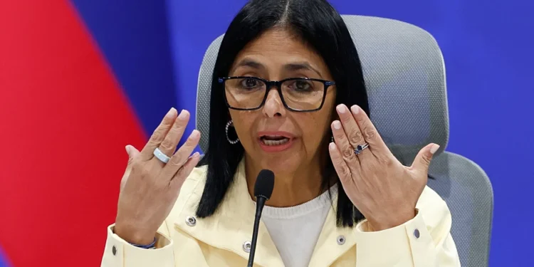 Venezuela i dorëzon SHBA-së kontrollin mbi një të pestën e naftës së saj në një marrëveshje historike -