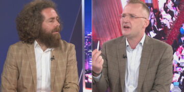 “Nëse Rama jep dorëheqjen, a e ka PD-ja ekipin gati?”, debat mes pedagogut dhe zyrtarit demokrat