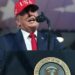 Trump përjashton CNN, Politico dhe MsNow nga Shtëpia e Bardhë: Përhapin lajme të rreme!