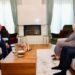 “Do të vazhdojmë betejën për drejtësi”, Hamza viziton familjet Thaçi, Veseli dhe Krasniqi