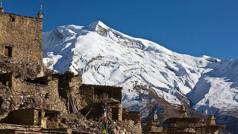Orteku godet ekspeditën në Himalaje  10 alpinistë nepalezë rezultojnë të zhdukur