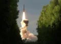 Irani dhe Rusia bashkojnë forcat për një raketë supersonike, synohet goditja e objektivave amerikane