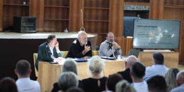 Rama: Bashkimi solli më shumë investime, komunat nuk i merrnin nga vetja