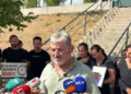 Banorët e Vaut të Dejës në protestë pas vdekjes së dy të rinjve, kërkojnë Urgjencë dhe ambulancë 24 orë