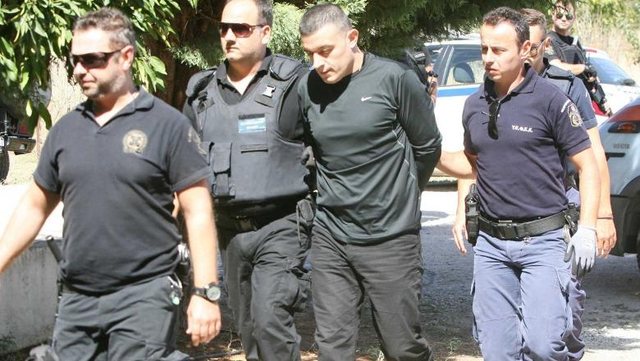 I njohur për arratisjet spektakolare  Si arriti Alket Rizai të merrte 16 leje nga burgu grek 