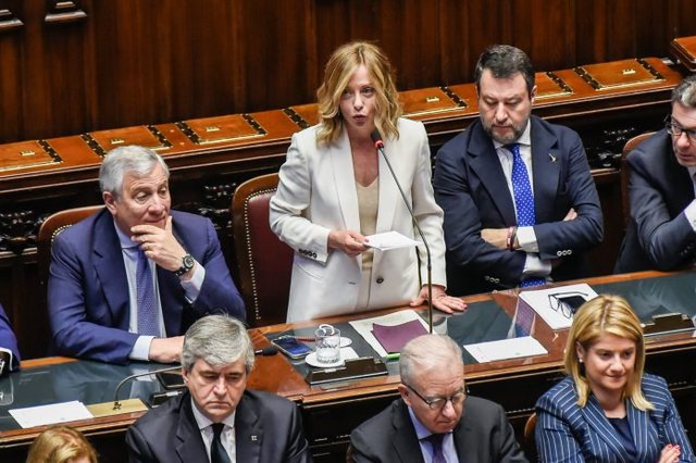 rekordi-i-melonit-qeveria-e-saj-behet-me-jetegjata-qe-prej-vitit-1946-ne-itali