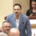 VIDEO / Redi Muçi ironizon deputetët e shumicës, Zegjine Çaushi: O psikopat…