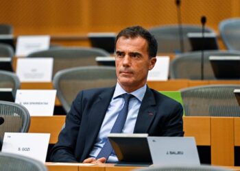 Reagon Sandro Gozi: Rama e mori si akuzë, ne kërkuam vetëm të dimë kush ua mbylli llogaritë “Flamingove”