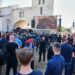 A do t’i ndalohet rruga në BE? Costa dhe Von der Leyen: Të shokuar nga Serbia me funeralin e Mlladiç
