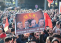 Të gjithë për UÇK-në në Prishtinë, mungojnë Albin Kurti dhe PD
