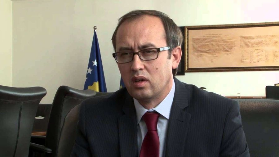 Presidenti   Avdullah Hoti i përgjigjet Abdixhikut  Nuk pranojmë imponime  kemi parime 