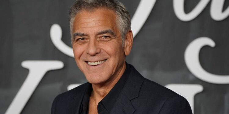 Aktori George Clooney: Qeveria amerikane drejtohet nga njerëzit më pak të kualifikuar -