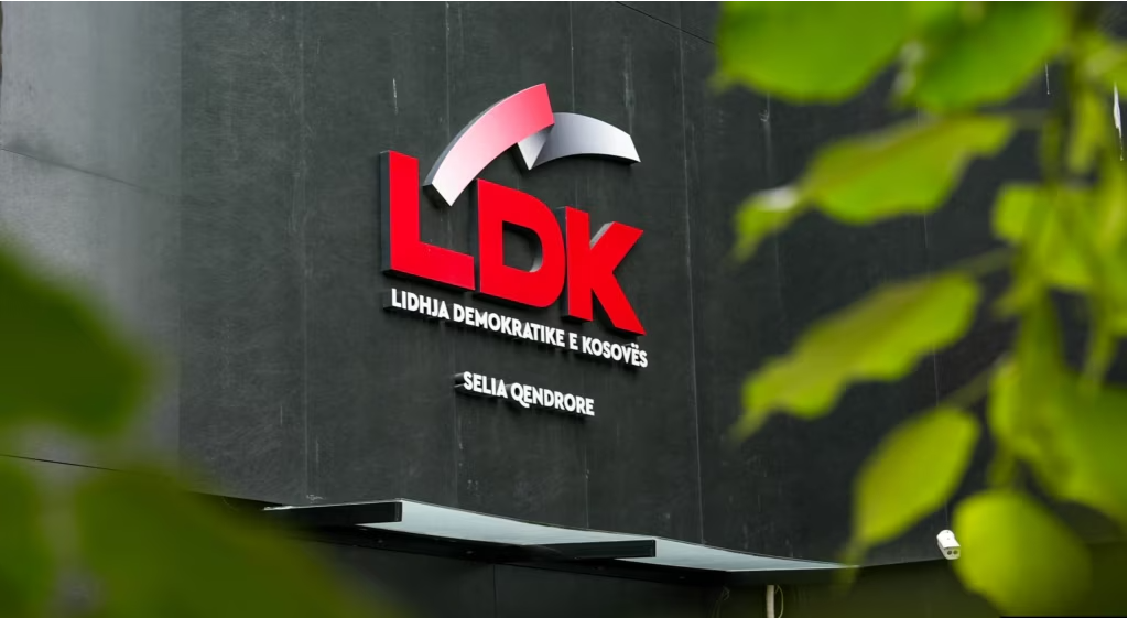 Gjashtë  jo  që testojnë të ardhmen e LDK së
