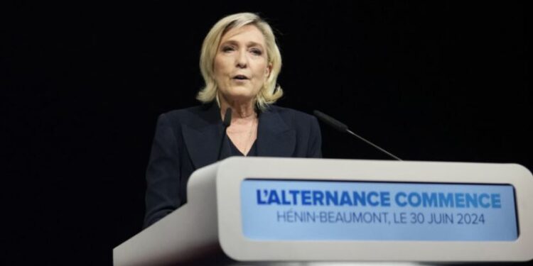 Kandidatët ekstremistë francezë kryesojnë në garën presidenciale të vitit 2027 -