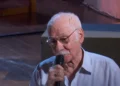 “Nuk dal dot në Pazar, sepse…”, Reshat Arbana merr çmimin dhe emocionon me fjalët