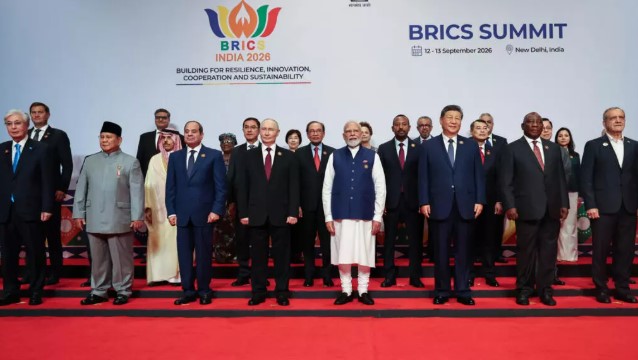 Kina, Rusia dhe India kërkojnë bashkëpunim ekonomik në BRICS -