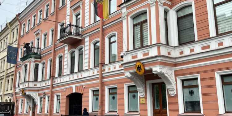 Rusia mbyll konsullatën gjermane në Shën Petersburg pas akuzave për tentativë sulmi me dron në aeroportin Leipzig -
