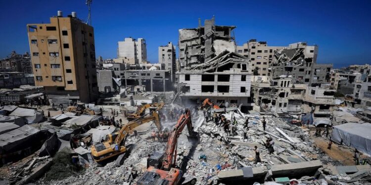 Pesë të vrarë dhe 14 të plagosur nga sulmet ajrore izraelite në Gaza -