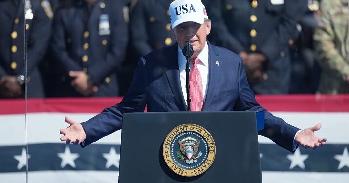 Trump përshkallëzon luftën tregtare me Kanadanë, ndalon importin e pijeve alkoolike -