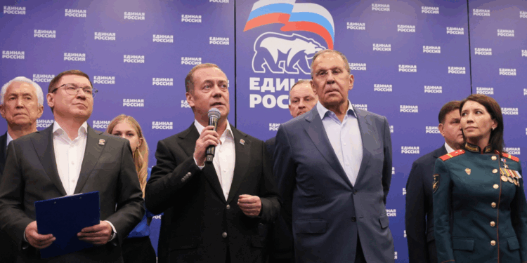 Partia e Putinit ruan shumicën absolute në zgjedhjet parlamentare në Rusi -