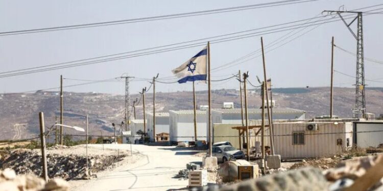 Izraeli miraton ndërtimin e 567 njësive të reja të paligjshme të vendbanimeve në Bregun Perëndimor të pushtuar -