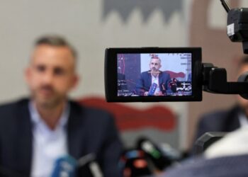 Një ish-oficer i “Stasi”-t, një ish-aktor filmash pornografikë dhe persona nën hetim për lidhje neo-naziste: Kush janë deputetët e rinj të AfD-së