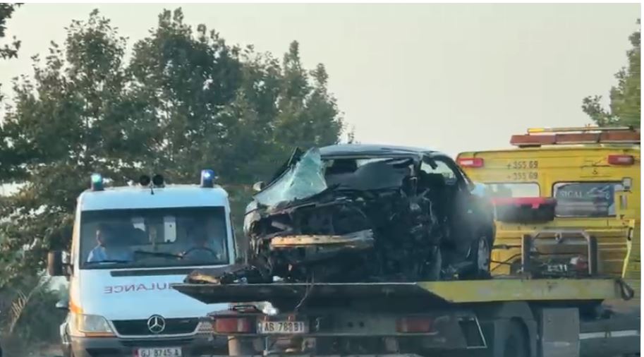 Audi përplaset  kokë më kokë  me Benzin në Levan  humb jetën një person  5 të plagosur