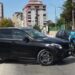 Aksident pranë Drejtorisë së Policisë Fier, motoristi i picave plagoset pasi u përplas nga një “Mercedes”, zbulohet shkaku