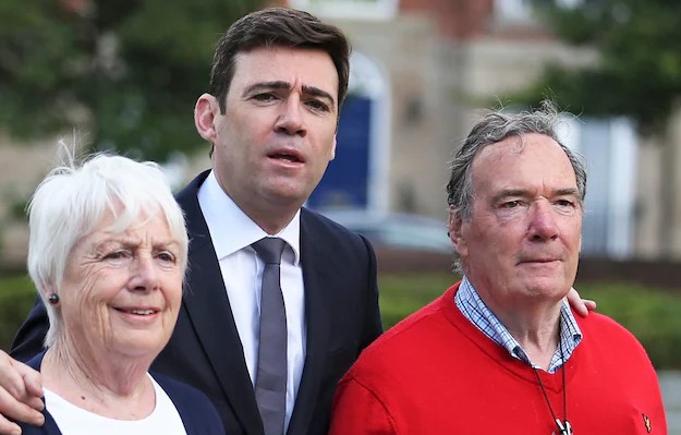 Vuante nga Alzheimeri  kryeministri britanik Andy Burnham humbet njeriun e dashur të familjes  i anulon të gjitha angazhimet zyrtare 