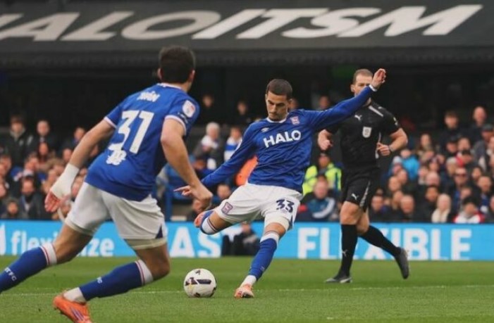Rrezikoi të mbetej jashtë  Anis Mehmetit i vjen lajmi i shumëpritur nga Premier League 