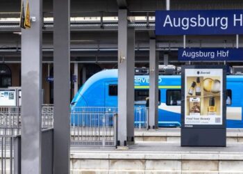 Gjermania nuk gjen paqe, shpërthim i fuqishëm pranë stacionit të trenit në Augsburg, disa persona të plagosur! Panik dhe bllokim qarkullimi