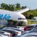 Rrëzohet avioni i Amazon Air në Miami, humbin jetën 5 persona, plagosen 5 të tjerë