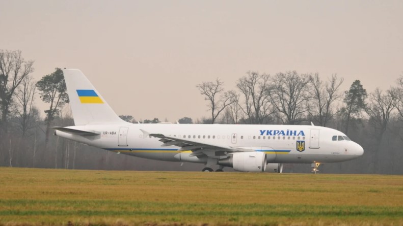 Dronët rusë i afrohen avionit të Zelenskyt në Moldavi  presidenti ukrainas  Mendoj se e dinin që isha atje  