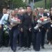 Sot 28 vite nga vrasja e Azem Hajdarit, familjarët dhe zyrtarët e PD-së bëjnë homazhe pranë memorialit!
