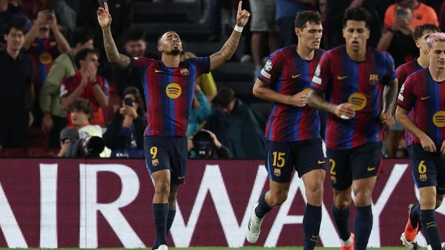 Barcelona start the Champions League with a spectacular 5-1 win over Feyenoord