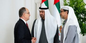 Begaj në Emiratet e Bashkuara Arabe, takohet me homologun Mohamed bin Zayed, zbulohet agjenda! Vizita e parë e një presidenti shqiptar