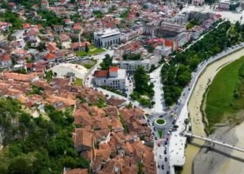 Turizmi në rritje, ministri Gonxhja: Mbi 9.4 milionë vizitorë të huaj në 8 muaj, Shqipëria destinacion!
