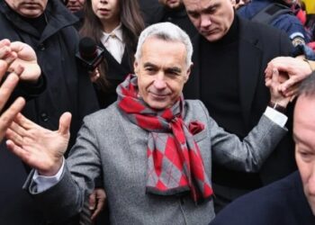 Akuzat për mashtrim dhe krijimin e një grupi kriminal, shoqërohet ish-kandidati për president në Rumani!