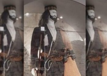 Manekini i Çerçiz Topullit në Muzeun e Gjirokastrës shkaktoi ‘furtunë’ në rrjetet sociale, dorëhiqet drejtori i Agjencisë së Trashëgimisë Kulturore