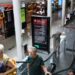 Aeroporti i Katanias pezullon fluturimet, shkak aktiviteti i vazhdueshëm i vullkanit Etna -