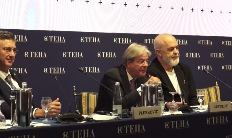  7 fëmijët e Ursulës të ulen në tryezë    Rama batuta nga Italia  Ja si duhet të funksionojë integrimi gradual dhe zgjerimi i BE  Të dëgjojnë babanë  nënën  tezen 