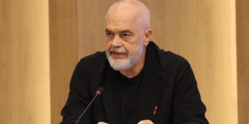 Pagat për magjistratët, Rama: Secili institucion në vendin e vet! Fondin e propozon Qeveria dhe e miraton Kuvendi