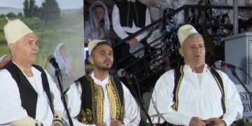 Festivali i riteve në Gjirokastër, këngë dhe zakone që rikthyen trashëgiminë kulturore