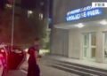 Ndezën zjarre pranë Parkut të Apolonisë dhe rrezikuan banesat, 2 piromanë të arrestuar dhe një nën hetim në Fier!