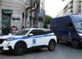 Drogë në trëndafila, sekuestrohen 100 kilogramë kokainë kolumbiane në aeroportin e Athinës, mes të arrestuarve edhe 4 shqiptarë!